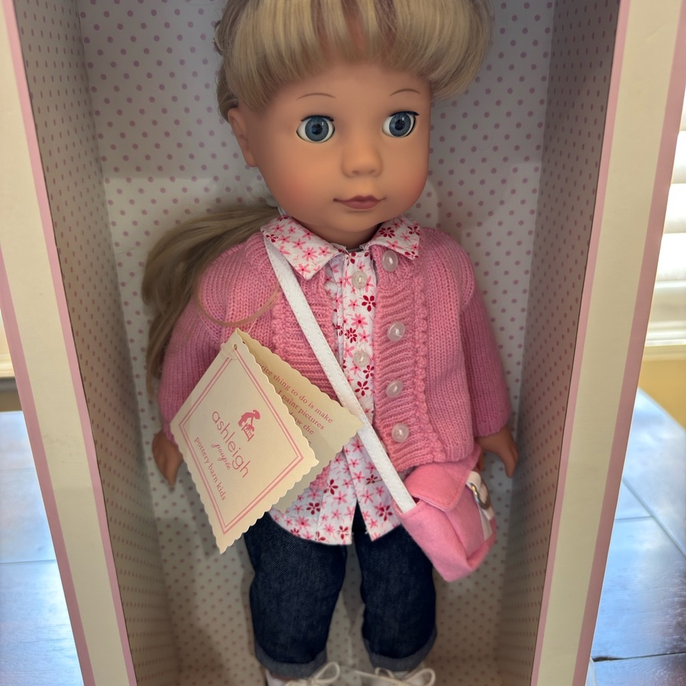 PBK 18” Ashleigh Doll - Picture 9 of 9